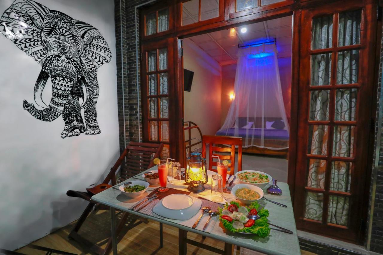 Bed and Breakfast Zircon Элла Экстерьер фото
