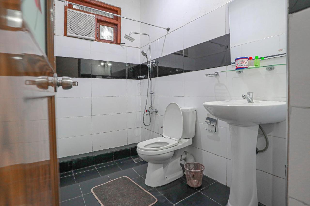 Bed and Breakfast Zircon Элла Экстерьер фото