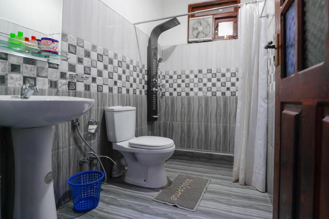 Bed and Breakfast Zircon Элла Экстерьер фото